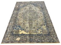 Vintage 277 x 186 cm